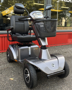 Scootmobiel Sterling S700 antraciet 4 wielen gebruikt